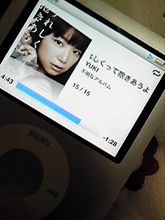 �m������